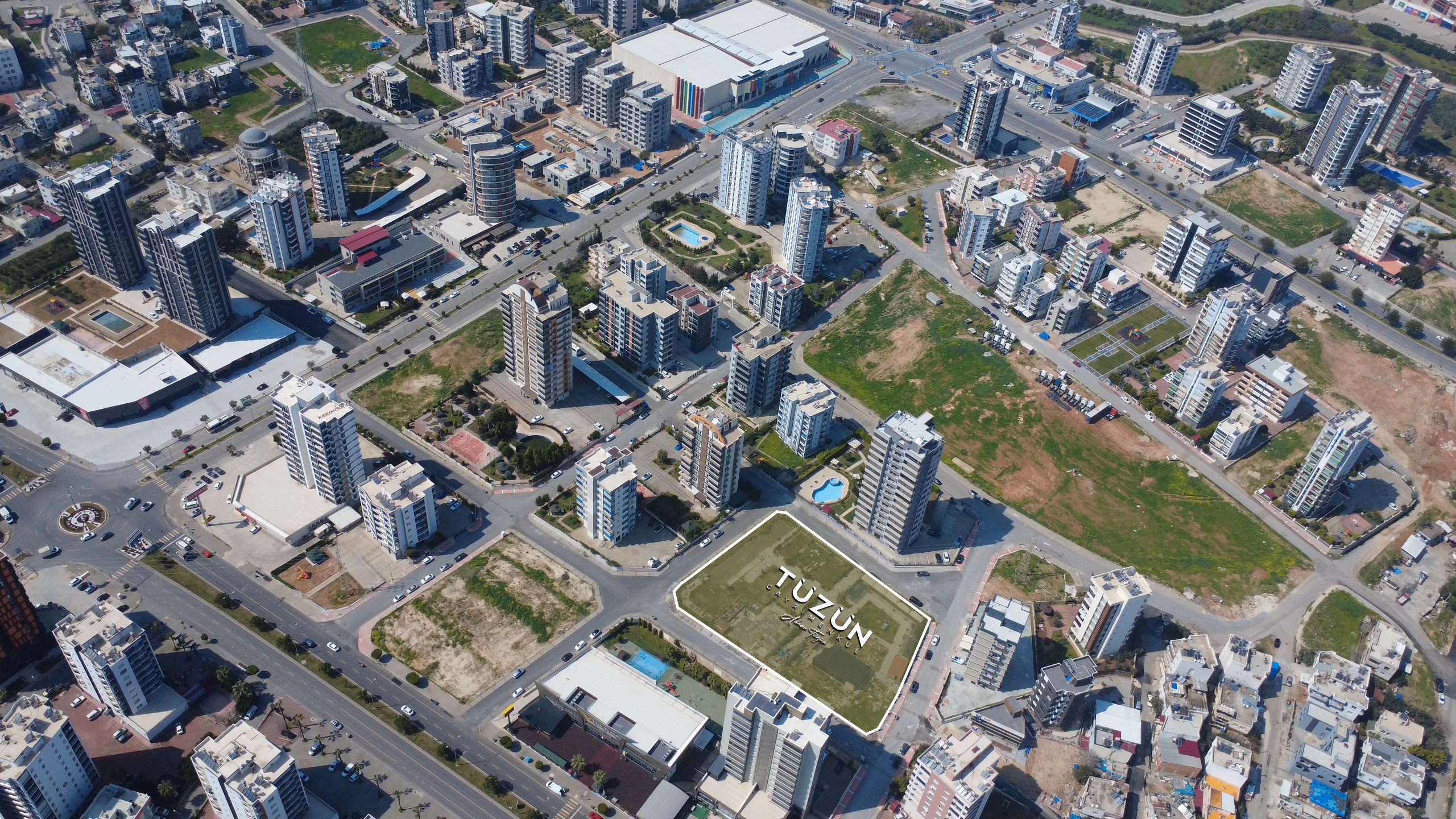 TÜZÜN'DEN BATIKENT'TE KİRALIK 4367 M2 ARSA