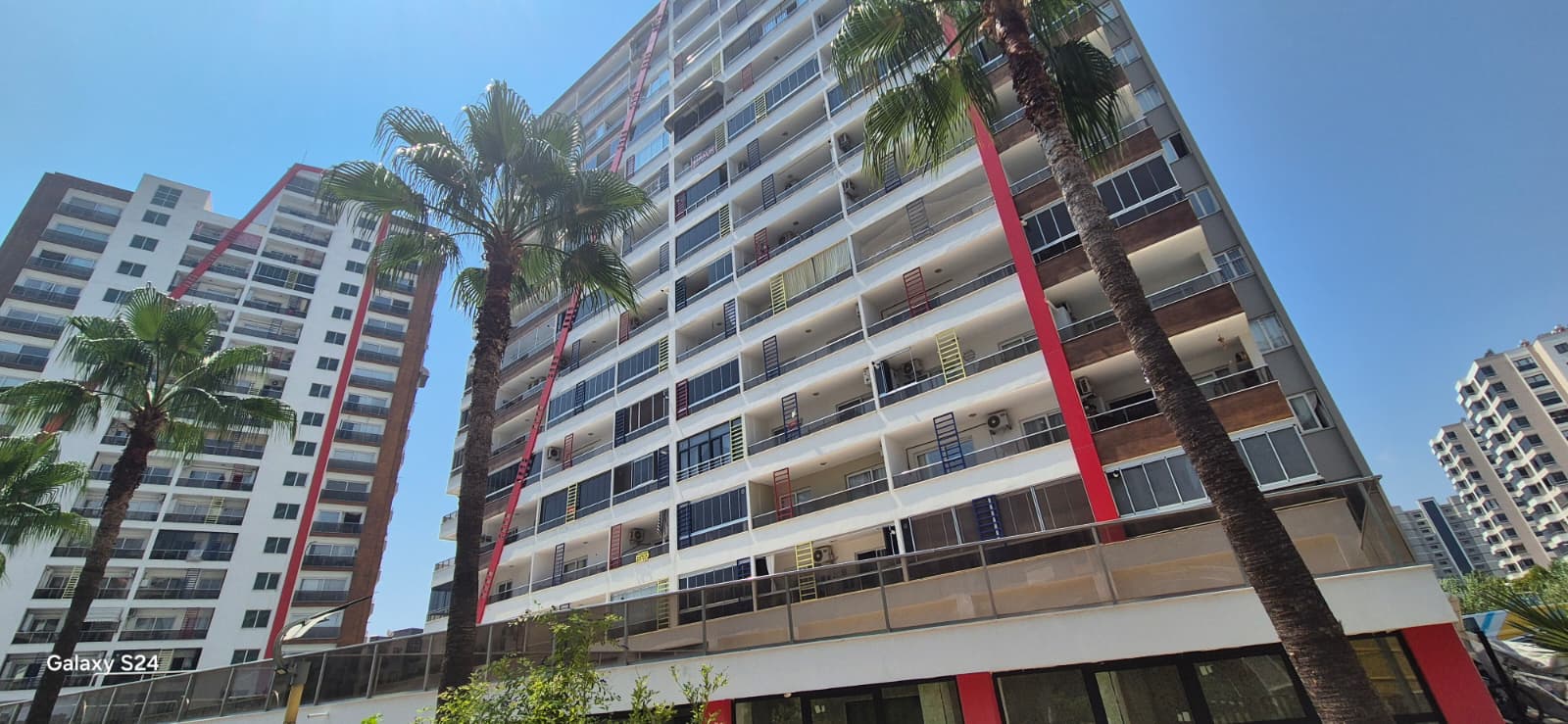 TÜZÜN'DEN DENİZ MAHALLESİN'DE GENİŞ 1+1 SATILIK DAİRE